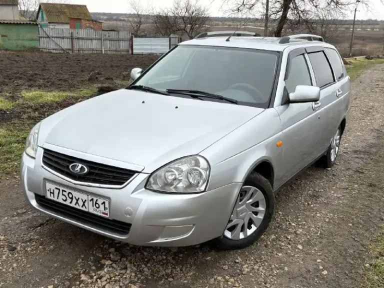 Продам lada priora приора (универсал) 2010г пробег 195т. Км. Автомобиль в очень хорошем состоянии. Все стекла заводские включая лобовое, ничего варить, красить не нужно. Двигатель 1.6 16 кл. ( комплект грм поменян)
Комплектация( кондиционер, эур, абс, передние стеклоподъемники, подушка безопасности, электрорегулировка зеркал и подогрев, центральный замок). Установлена сигнализация starline с автозапуском, штатная музыка.
Документы чистые, любое переоформление
Цена 395.т. ₽ хороший торг у капота
Осмотр г. Новоазовск
Т. +79493183670
Т. +79493137598 - фотография - 1