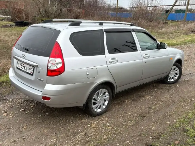 Продам lada priora приора (универсал) 2010г пробег 195т. Км. Автомобиль в очень хорошем состоянии. Все стекла заводские включая лобовое, ничего варить, красить не нужно. Двигатель 1.6 16 кл. ( комплект грм поменян)
Комплектация( кондиционер, эур, абс, передние стеклоподъемники, подушка безопасности, электрорегулировка зеркал и подогрев, центральный замок). Установлена сигнализация starline с автозапуском, штатная музыка.
Документы чистые, любое переоформление
Цена 395.т. ₽ хороший торг у капота
Осмотр г. Новоазовск
Т. +79493183670
Т. +79493137598 - фотография - 3