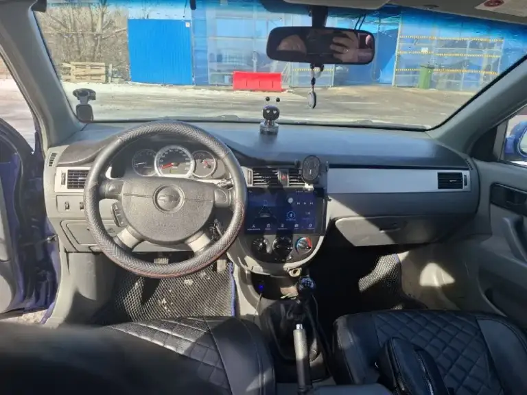 Продам chevrolet лачетти 2008 год.
216 Тис пробег. Газ⛽
В хорошем состоянии, двигатель ходовка в норме, машиной владею 2 года, все делалось своевременно. По кузову есть возрастные коцки в общем смотрится не плохо. Салон в чехлах, стоит андроид магнитола. 550000 торг. +79496490251.
📞 Звоните: +7(949)6490251 - фотография - 6