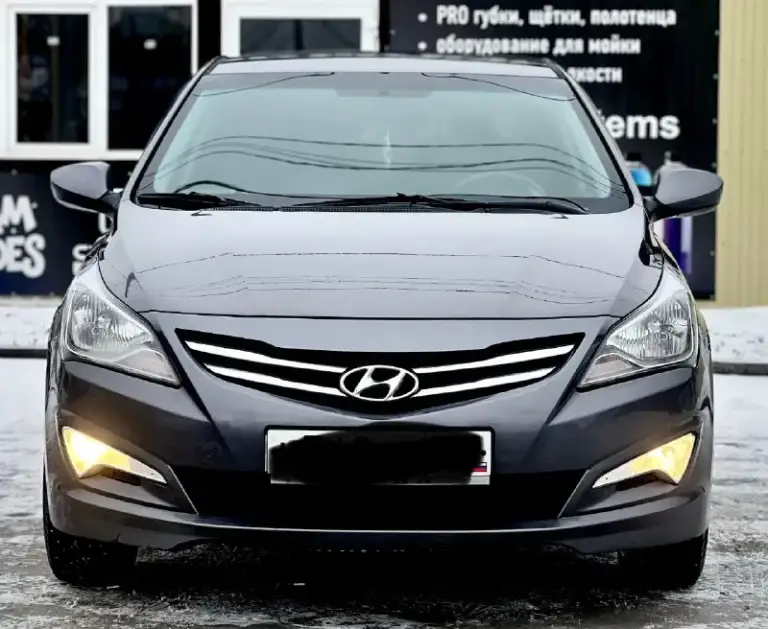 Продам hyundai solaris
Год:2016
Коробка:автомат
Мотор:1.6
Цена:1.050.000₽
Номер: +79491003435 или +79493687228 на обоих номерах есть телеграмм связь не всегда хорошо ловит!
Авто в прекрасном внешнем и техническом состоянии, вложений не требуют от слова совсем, как говориться сел и поехал, экономичный и надежный мотор 1.6 в паре с классическим шести ступенчатым автоматом, кузов авто выглядит как на фото без ржавчины и повреждений, машина в хорошей комплектации, кондиционер, мульти руль, подогревы сидений, парктроники, четыре стекло подъемника, электра зеркала, полный бортовой компьютер, датчики дождя и свет, обогрев переднего и заднего стекла, и многое другое, большое информация по телефону
📞 🇷🇺 Звоните: +79491003435 - фотография - 2