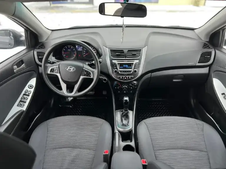 Продам hyundai solaris
Год:2016
Коробка:автомат
Мотор:1.6
Цена:1.050.000₽
Номер: +79491003435 или +79493687228 на обоих номерах есть телеграмм связь не всегда хорошо ловит!
Авто в прекрасном внешнем и техническом состоянии, вложений не требуют от слова совсем, как говориться сел и поехал, экономичный и надежный мотор 1.6 в паре с классическим шести ступенчатым автоматом, кузов авто выглядит как на фото без ржавчины и повреждений, машина в хорошей комплектации, кондиционер, мульти руль, подогревы сидений, парктроники, четыре стекло подъемника, электра зеркала, полный бортовой компьютер, датчики дождя и свет, обогрев переднего и заднего стекла, и многое другое, большое информация по телефону
📞 🇷🇺 Звоните: +79491003435 - фотография - 7