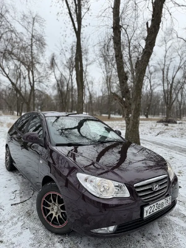 Продам hyundai elantra🔥
Год выпуска:2008🔥
Пробег, км:180.000(оригинал) 🔥
Модификация:1.6мт 🔥
Тип двигателя:бензин🔥
Коробка передач :механика 🔥
Привод:передний🔥
Тип кузова : седан🔥
Koмплeктaция: gls🔥
Цвет: фиолетовый🔥
Машина на полном ходу, не требует никаких вложений от слова совсем. Сделана полная полировка кузова. Установлена новая зимняя шипованная резина. Обслужена ходовая часть автомобиля.
Мотор в идеальном состоянии, не троит, не дымит, не имеет каких либо посторонних звуков.
Мкпп-в идеальном состоянии, все передачи включаются мягко, без хрустов, ничего не выбивает.
Ходовая-мягкая, ничего не стучит, не тарабанит, всё что нужно было - поменяно.
Салон в идеальном состоянии, без потертостей и каких-либо нюансов.
Так же имеется видео, по просьбе отправлю для более лучшего осмотра авто.
Готов к выезду в любой сервис по вашему желанию.
Многое могу не описать. При встречу всё расскажу и покажу.
Цена:599.999 тысяч
Возможен пригон по договоренности.
Возможен обмен.
Номер для связи: +79495752024 - фотография - 5