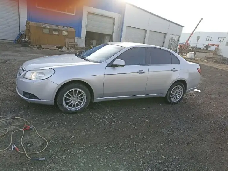Продаю chevrolet эпика 2007 г в двигатель бензин 2.0 пробег 145к. Владею машиной 9 лет машина в хорошем техническом состоянии. Кондиционер работает печка греет мотор и коробка работает ровно без нареканий. Коробка механика переключается как положено не хрустит не трещит. Поменял передние стойки пружины зад и перед тормозные диски вокруг. Также масло в моторе и чуть раньше в коробке. Замена ремня сцепления и запчастей по ходовке. Машина своя следил и ремонтировал вовремя для себя. Стекла все родные также вся в родном окрасе. Естественные следы эксплуатации имеются. Машина бодрая комфортная сел и поехал. На вопросы отвечу +79494097283 +79185944958 телеграмм цена 550 небольшой торг у капота. Осмотр снежное
📞 Звоните: +7(949)4097283 - фотография - 2