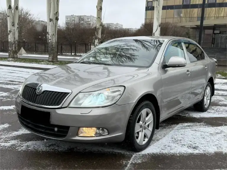 Продам skoda octavia a5
1.6 Mpi
Год выпуска 2010.
Состояние идеальное.
Сервисные книги.
3 Владельца
Вложений не требует!
Коробка без нареканий!
Все обслужено!
Любое оформление!
Электроника вся рабочая!
Кондер в том числе.
Салон не затертый
4 Стекла подъемника
Хорошая акустика.
Диски r16
Авто полностью обслужена.
Стекла все родные
Цена 765-000₽
+7-949-794-46-27
Звоните в любое время
📲 Tg: евгений
📞 Звоните: +7(949)7944627 - фотография - 1