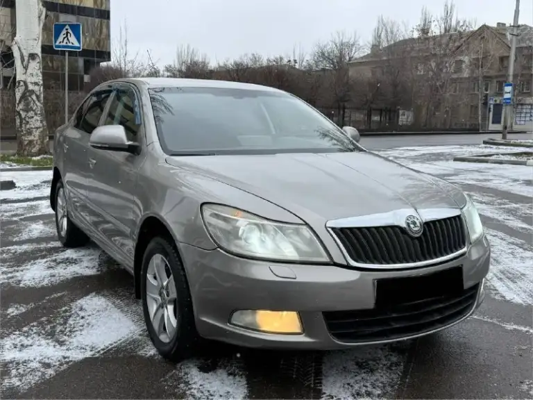 Продам skoda octavia a5
1.6 Mpi
Год выпуска 2010.
Состояние идеальное.
Сервисные книги.
3 Владельца
Вложений не требует!
Коробка без нареканий!
Все обслужено!
Любое оформление!
Электроника вся рабочая!
Кондер в том числе.
Салон не затертый
4 Стекла подъемника
Хорошая акустика.
Диски r16
Авто полностью обслужена.
Стекла все родные
Цена 765-000₽
+7-949-794-46-27
Звоните в любое время
📲 Tg: евгений
📞 Звоните: +7(949)7944627 - фотография - 2