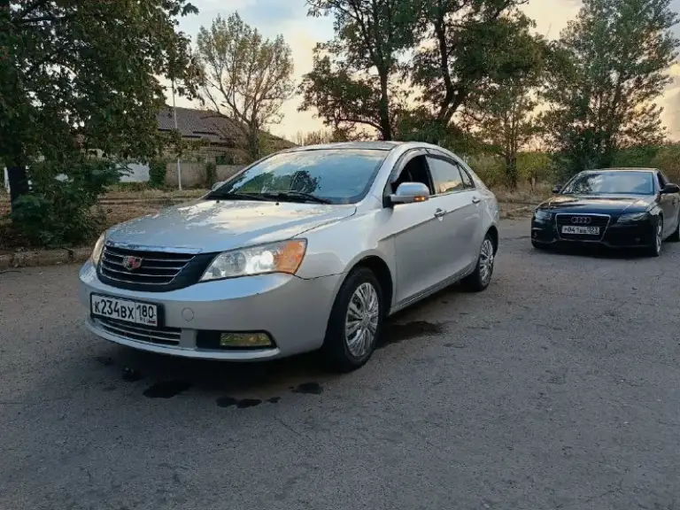 ❗❗❗Цена 400 т. Р ❗❗❗продам geely emgrand ec7 2013 механика пробег 172 дно целое. Ходовка перебранная ухожанный чистый салон. Зимняя новая резина + лето - стеклоподьëмники - прогрев заднего стекла и зеркал - подогрев передних сидений - кожаный салон - хорошая музыка, экран - камера заднего вида экран - кондиционер ( заправленный) - печка очень хорошо греет - парктроники работают возможность просмотра в ближайших городах г. Торез все интересующие вопросы в лс или по номеру телефона +79497149776 telegram : +7949 535 00 34
📞 Звоните: +7(949)7149776 - фотография - 3