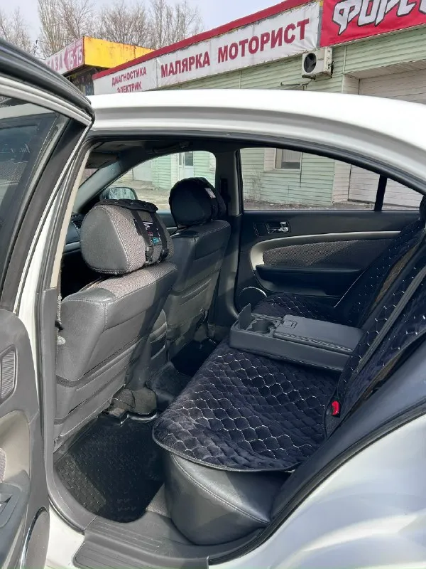 Chevrolet epica 2.0 мкпп 2012год продам chevrolet эпику- надежный и экономичный д класс с расходом 9-10литров в нормальном состоянии для своих лет, по технике отлично. Двигатель и коробка в полном порядке, пробег 270к личный автомобиль во владении с 2022года кондер холодит, печка греет два комплекта резины, лето на дисках салон в порядке, кожа не порвана по кузову есть недочеты машина на ходу каждый день любые проверки за ваш счет приветствуются цена 680 000р. И небольшой разумный торг перекупы и предложения за 600 не интересуют +79496794958
📞 Звоните: +7(949)6794958 - фотография - 5