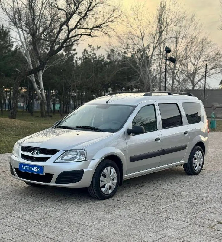 🇷🇺 Lada largus

💰Цена: 750 000р
🏢Город: мариуполь
📅Год выпуска: 2016
🧾Пробег: 211 025км.
⚙️Двигатель: 1.6 8v.
⛽Топливо: бензин
⚙️Кпп: механика

📞Телефон:

+7-949-727-41-51
+7-989-263-55-56
+7-949-551-91-52

💾 Описание:

Очень надежный, экономичный и дешёвый в обслуживании автомобиль, с вместительным кузовом.

✅ Птс оригинал
✅ Оцинкованный кузов, без коррозии и дефектов
✅ Техническая часть на 5+
✅ Родная краска

Хорошая комплектация:
Центральный замок, кондиционер, сигнализация, abs, подушка безопасности, подогрев сидений, хорошая летняя резина, два комплекта ключей, фаркоп.

Улица шевченко 269

🏦 Возможна продажа в кредит по двум документам. - фотография - 1