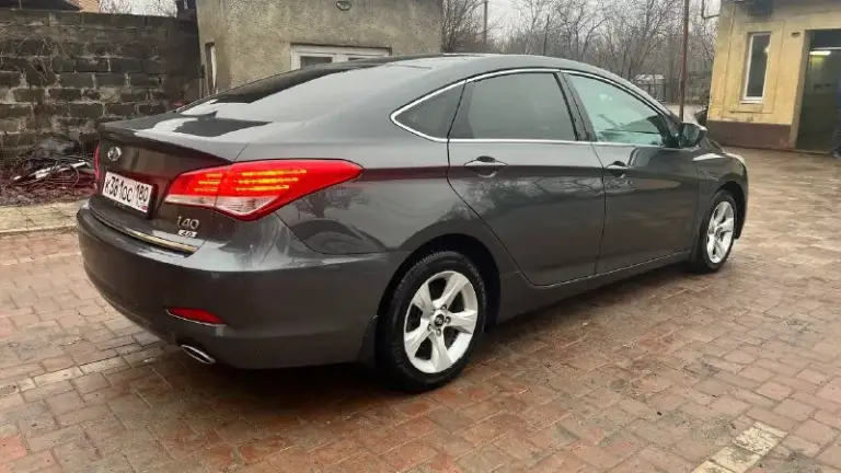 Hyundai i40
2013 Год
2,0 Бензин
Автомат
Пробег 220 тыс км
Обслужена
Не битая!
Климат
Подогревы
Камера
Состояние 🔥
Цена 1 млн руб
Тел
+79493153370 - фотография - 3