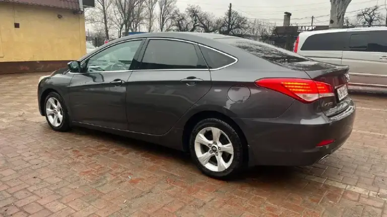 Hyundai i40
2013 Год
2,0 Бензин
Автомат
Пробег 220 тыс км
Обслужена
Не битая!
Климат
Подогревы
Камера
Состояние 🔥
Цена 1 млн руб
Тел
+79493153370 - фотография - 4