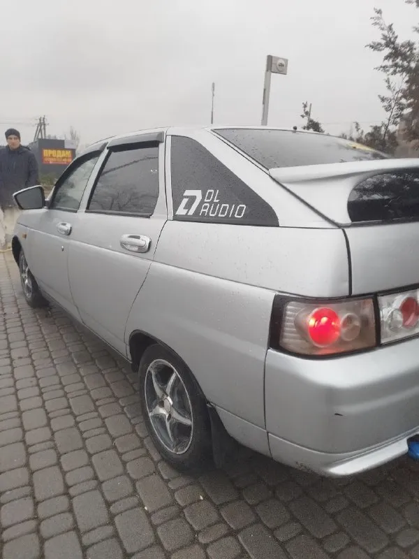 Срочно продам автомобиль ваз 2112.
2004 Года в хорошем состоянии 🔥
Работает идеально 1.6 шеснар. Коробка все отлично по ходовой части все идеал едет как новый автомобиль !! Белая оптика стекло подъемники 4 регулировка зеркал подогрев сидений хорошая и качественная музыка сигнализация центральный замок титановые диски р14 резина зима печка работает дно пороги все идеально!не. Гнилая выхлоп трасса стингер
Салон в хорошем состоянии по документам полный порядок птс стс дкп без штрафов и запретов !! Авто без вложений по технике на 5 сел поехал цена 225.000 торг хороший или обмен с вашей доплатой !! Город донецк звоните по номеру телефона. +79495856920 телеграмм есть возможно пригон!
📲 Tg: юра ага
📞 Звоните: +7(949)5856920 - фотография - 6