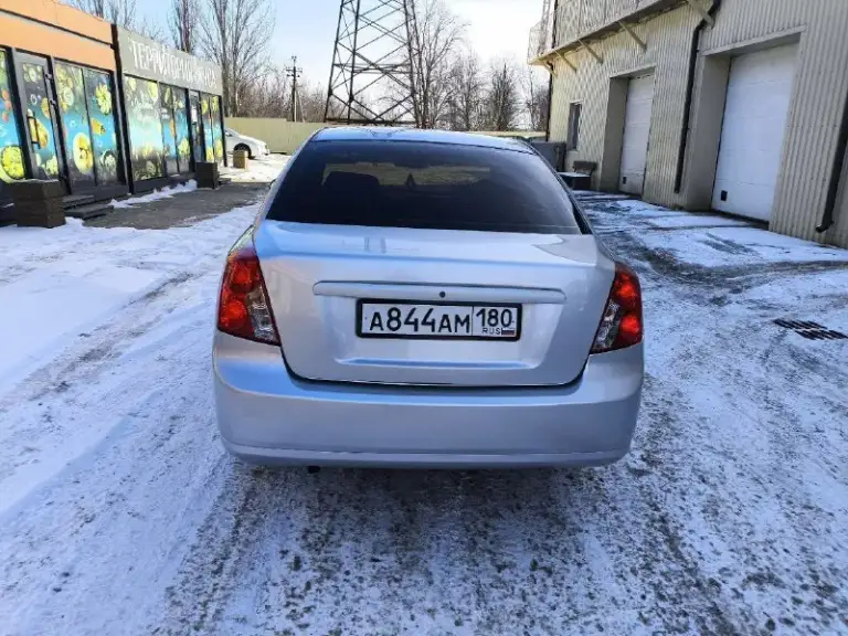 Chevrolet лачетти 1.6 мт. 2006г. Пробег 198т. ✔️ установлено 4го. Поколения. ✔️мотор на 5+ тянет отлично без масложора❗ ✔️ коробка плавно, все передачи на месте. ✔️по технике всё на 5+ ничего не гремит не стучит доедет куда угодно. ✔️кузов для своих лет в достойном состоянии на фото видно. Дно пороги в идеальном состоянии (по запросу видео) ✔️чисты ухоженный салон🚭🚯 ✔️ комплектация :гур, кондиционер ❄️ 4эл. Стеклоподъёмника, абс, аирбег, подогрев зеркал, заднего стела и тд. . ✔️стоит новая оптика + новые туманки. Свет отличный 👆 ✔️стоит хорошая музыка (было выложено 80000₽) ✔️на данный момент автомобиль без вложений сел и уехал за горизонт. 💰с музыкой 580000₽ без саба и двух усилков 530000₽ автомобиль стоит в гараже. Г. Горловка на смотрины не езжу ❗торг ☎️+7949-309-01-16
📞 Звоните: +7(949)3090116 - фотография - 5