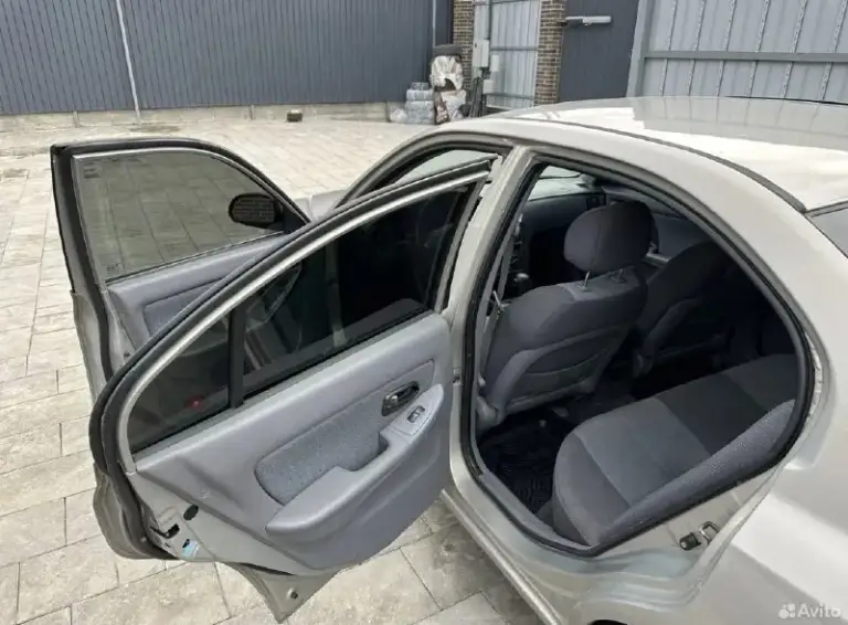 Автор: продам hyundai tagaz elantra 2009 машина в хорошем состояние. Двигатель работает, не дымит не троит. Коробка автомат. По ходовой части все отлично. Машина без вложений, сел поехал! По электрике все работает. Кондиционер 4 стеклоподъемника электрорегулировка зеркал камера заднего вида подогрев сидений, есть комплект резины. По документам кристально чистая. Пробег 170. На учете 180 регион, хозяйская, с переоформлением 550 тыс. Все остальные вопросы по телефону:+79493414940.. !!!наш телеграм канал [ бесплатное размещение за репост!!! Правила сообщества [ мы в мах [ [
📞 Звоните: +7(949)3414940 - фотография - 5