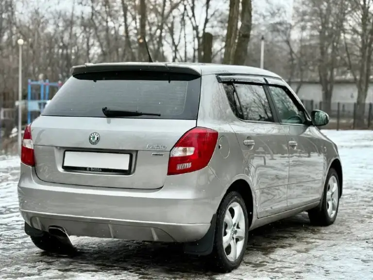 Skoda fabia ||
2012Г. 1.4
Пробег 186000
Коробка механика
По мотору и коробки
Нареканий нет
Комплектация
4 Стеклоподъемника
Кондиционер
Шумоизоляция
Сигнализация
Подогрев сидений
Штатная музыка
Aux bluetooth
Сабвуфер
Круиз
2 Ключа
Продажа через мрэо
Цена 640000
+79494165288
📞 Звоните: +7(949)4165288 - фотография - 3