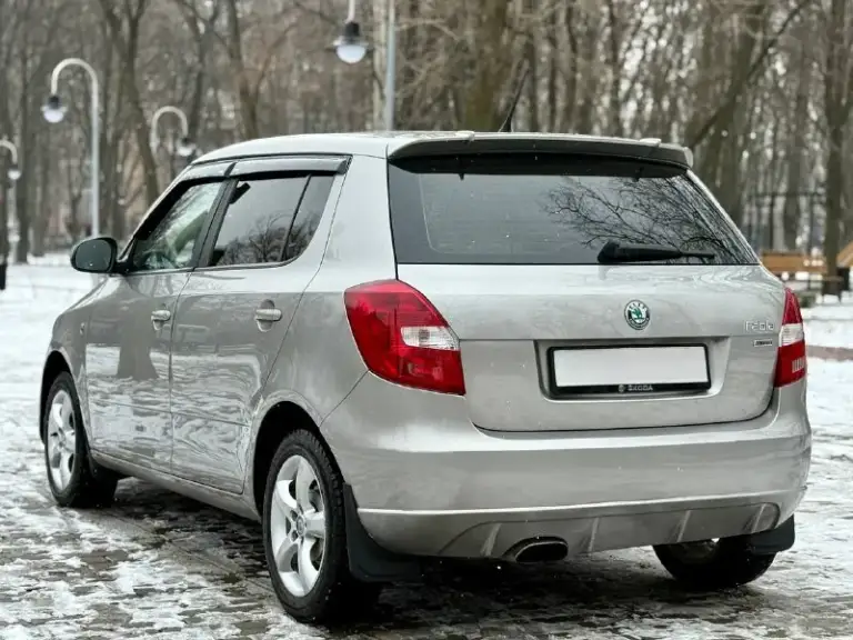 Skoda fabia ||
2012Г. 1.4
Пробег 186000
Коробка механика
По мотору и коробки
Нареканий нет
Комплектация
4 Стеклоподъемника
Кондиционер
Шумоизоляция
Сигнализация
Подогрев сидений
Штатная музыка
Aux bluetooth
Сабвуфер
Круиз
2 Ключа
Продажа через мрэо
Цена 640000
+79494165288
📞 Звоните: +7(949)4165288 - фотография - 4