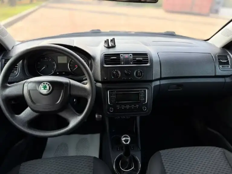 Skoda fabia ||
2012Г. 1.4
Пробег 186000
Коробка механика
По мотору и коробки
Нареканий нет
Комплектация
4 Стеклоподъемника
Кондиционер
Шумоизоляция
Сигнализация
Подогрев сидений
Штатная музыка
Aux bluetooth
Сабвуфер
Круиз
2 Ключа
Продажа через мрэо
Цена 640000
+79494165288
📞 Звоните: +7(949)4165288 - фотография - 5