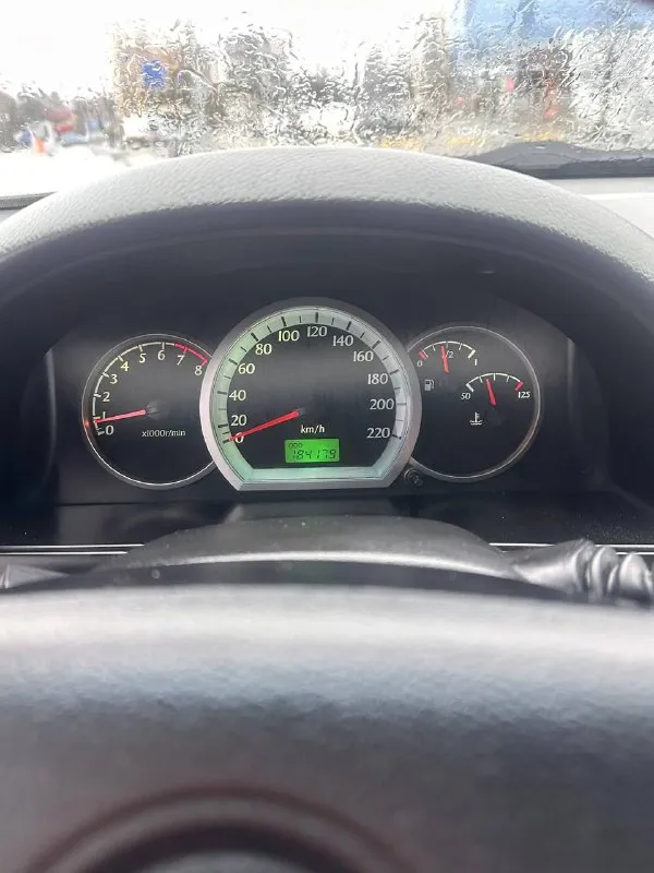 В продаже chevrolet lacetti 2007 года выпуска, механическая коробка передач
Пробег 184 тыс. Км.
Автомобиль на надежном моторе 1,4. Работает отлично, не троит не дымит. Машину делал для себя и обслуживалась вовремя. Все замены были записаны с пробегом в блокнот. Масло не расходует от слова совсем, от замены до замены в одном уровне. Масло менялось каждые 5000 км
По кузову в хорошем состоянии.
Цена : 575 000 ₽ (торг)
Телефон для связи: +79493923275
Место осмотра : донецк - фотография - 6