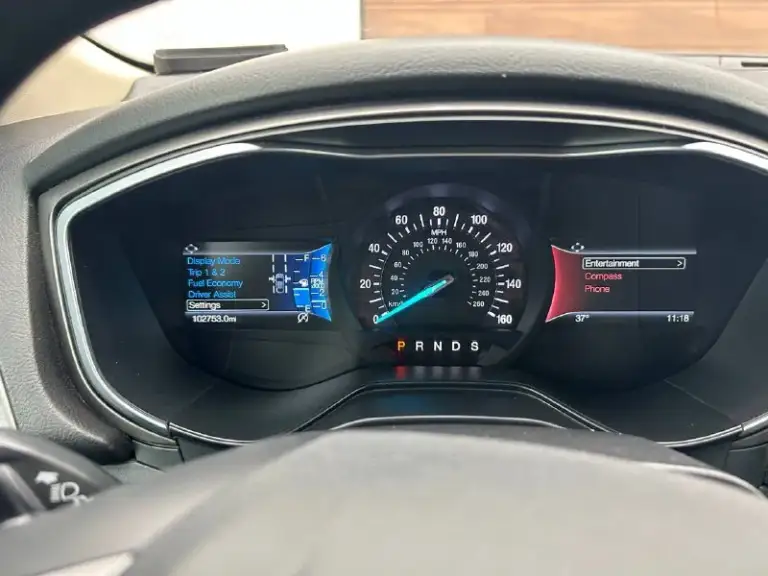 Продаю ford fusion 2019года, пробег 160 000 км(родной)!  1,5 ат (181 л. С. ),бензин, передний привод. Автомобиль в отличном состоянии, один владелец. Установлены зимние шины, в комплекте летняя резина. Без дтп
Г. Мариуполь
1.500.000₽ (Без торга)
+79902572969
  Датчик дождя
  Датчик света
  Парктроник задний
  Парктроник передний
  Система контроля слепых зон
  Камера заднего вида
  Круиз-контроль
  Бортовой компьютер
  Центральный замок
  Cd/dvd/blu-ray
  Mp3
  Радио
  Tv
  Видео
  Управление на руле
  Usb
  Aux
  Bluetooth
  Gps-навигатор - фотография - 5