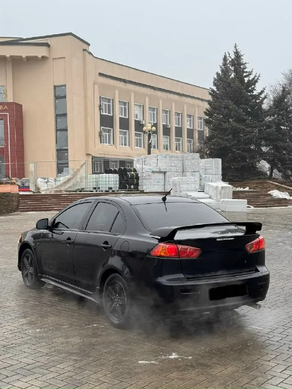 🔥🔥Цена🔥🔥 lancer x лансер 10 год:2008 мотор: 2.0 (150 л. С. ) 2 ключа 2 комплекта резины зима/лето машина находится в прекрасном состоянии. Мотор масло не жрёт, не дымит, не троит, работает прекрасно. Коробка работает без рывков, без пинков и пробуксовок, переключает максимально плавно. Кузов в прекрасном состоянии, без гнили, царапин, и ржавчины. Отличная комплектация, в которой: подогревы передних сидений, сенсорная магнитола с bluetooth, мульти руль, круиз контроль, датчик дождя, датчик света, электро регулировка зеркал, 4 элсп с доводчиками и многое другое. Документы полностью чистые, без запретов, без штрафов и каких либо обременений. Могу присутствовать при переоформлении. 🔥цена:695.000 (реальному покупателю торг)🔥 связь: +7 (949) 566-83-04 (есть тг и вотсап)
📞 Звоните: +7(949)5668304 - фотография - 5