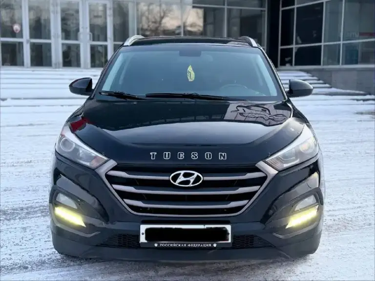 Hyundai tucson
2018Г бензин 2.0 автомат
Автомобиль весь в заводском окрасе!
Один собственник из самого автосалона!
Очень комфортный автомобиль!
Есть все для комфортного вождения!
Подогрев сидений передних и задних,
Подогрев руля,
Камера заднего вида,
Монитор андроид,
Парктроник,
Мульти руль,
Круиз-контроль,
Климат-контроль,
Авто свет,
Датчик дождя,
И многое другое….
Есть диагностическая карта в мрэо переоформление помогу!!!
Юридически автомобиль чист!!!
Цена 1,860₽срочно
Все вопросы по тел+79494681080 - фотография - 2