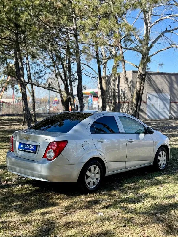 🇰🇵 Chevrolet aveo t300

💰Цена: 750 000р
🏢Город: мариуполь
📅Год выпуска: 2012
🧾Пробег: 112 797км.
⚙️Двигатель: 1.6
⛽Топливо: бензин
⚙️Кпп: механика

📞 Телефон:

+7-949-727-41-51
+7-949-551-91-52
+7-989-263-55-56

💾 Описание:

Техническая часть на 5+
✅ Оригинальный пробег
✅ Родная краска 100%
✅ Южная эксплуатация
✅ Отличное состояние

❄️ Кондиционер, гур, abs, 2 airbag, свежая резина bridgestone blizzak, центральный замок, два ключа, салон как новый после ионизации от бактерий.

➕ Автомобиль с пройденным техническим осмотром и готов к переоформлению.

Улица шевченко 2️⃣6️⃣9️⃣

🏦 Возможна продажа в кредит по двум документам. - фотография - 6