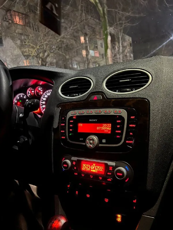 Продам ford focus 2 ghia
Год: 2007
Пробег: 247 родной
Двигатель 1.8 бенз 125лс нареканий нет едет классно, масло не ест, ходовая часть недавно обслужена, без вложений, кузов в очень достойном состоянии без гнили и коррозии, днище все целое! В дтп не был все крепления везде завод! Полная комплектация ghia с двух-зонным климатом подогревами сидений, лобового, зеркал, стабилизация, дисковые тормоза вкруг, стеклоподьемники вкруг, подрулевое управление музыкой, эл. Фары, птф, бортовик, стекло лобовое без трещин стоит заводское с обогревом! Автомобиль уже на летней резине почти новой! На данный момент вложений не требует.
Документы чистые, птс оригинал! Тех осмотр есть.
Торг есть
Цена: 545000р
📍Мариуполь
📞+79496463727 - фотография - 10