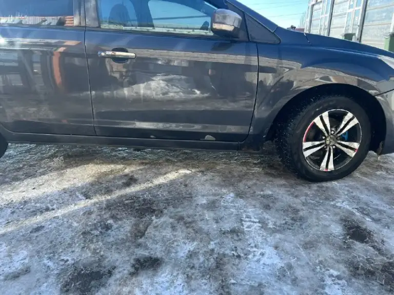 Продам ford фокус 2 рестайлинг. Машина в хорошем состоянии, кроме кузова, есть полностью видео всех деталей по кузову, мотор живой, масло не ест, рабочий автомобиль, усиленные пружины, стоит хорошая музыка, автозапуск, быстрым торг
Цена 375000.
Пробег 313000.
+79495228049 Телеграмм или в вк
📞 Звоните: +7(949)5228049 - фотография - 9