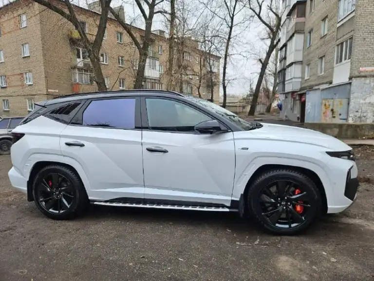 Автор: в продаже 🆘 hyundai tucson n-line цена 3 699 000₽ ✅год выпуска 09/2021 ⚙️двигатель 1.6 гидрид ⚙️коробка автомат 🛞привод передний пригнан из кореи ! Продажа от собственника 🤝 переоформление без проблем 🫡 🚀1,6 т / 230 л с ✅пробег 36 500 км полностью обслужена ! В родном окрасе, в идеальном состоянии !!! 👌эксклюзивная комплектация n-linе, спортивный обвес, диски r-19, салон алькантара, панорамная крыша, датчики слепых зон, камера 360, адаптивный круиз контроль, музыкальная акустика bose🎧обдувы и подогревы всех сидений и многое что др. Два комплекта резины, мишлен и хенкук! Г донецк джамил +79493792969.. !!!наш телеграм канал [ бесплатное размещение за репост!!! Правила сообщества [ мы в мах [ [
📞 Звоните: +7(949)3792969 - фотография - 4