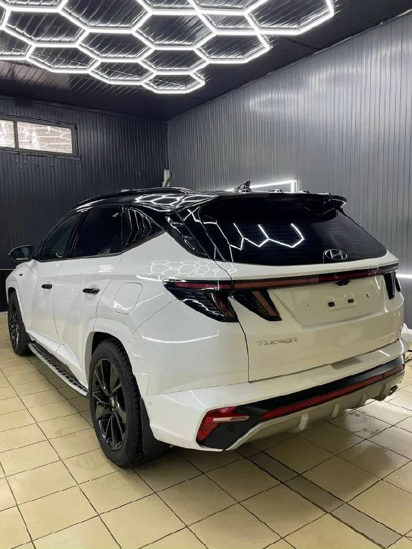 Автор: в продаже 🆘 hyundai tucson n-line цена 3 699 000₽ ✅год выпуска 09/2021 ⚙️двигатель 1.6 гидрид ⚙️коробка автомат 🛞привод передний пригнан из кореи ! Продажа от собственника 🤝 переоформление без проблем 🫡 🚀1,6 т / 230 л с ✅пробег 36 500 км полностью обслужена ! В родном окрасе, в идеальном состоянии !!! 👌эксклюзивная комплектация n-linе, спортивный обвес, диски r-19, салон алькантара, панорамная крыша, датчики слепых зон, камера 360, адаптивный круиз контроль, музыкальная акустика bose🎧обдувы и подогревы всех сидений и многое что др. Два комплекта резины, мишлен и хенкук! Г донецк джамил +79493792969.. !!!наш телеграм канал [ бесплатное размещение за репост!!! Правила сообщества [ мы в мах [ [
📞 Звоните: +7(949)3792969 - фотография - 6