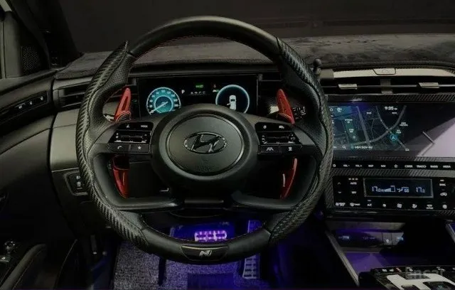 Автор: в продаже 🆘 hyundai tucson n-line цена 3 699 000₽ ✅год выпуска 09/2021 ⚙️двигатель 1.6 гидрид ⚙️коробка автомат 🛞привод передний пригнан из кореи ! Продажа от собственника 🤝 переоформление без проблем 🫡 🚀1,6 т / 230 л с ✅пробег 36 500 км полностью обслужена ! В родном окрасе, в идеальном состоянии !!! 👌эксклюзивная комплектация n-linе, спортивный обвес, диски r-19, салон алькантара, панорамная крыша, датчики слепых зон, камера 360, адаптивный круиз контроль, музыкальная акустика bose🎧обдувы и подогревы всех сидений и многое что др. Два комплекта резины, мишлен и хенкук! Г донецк джамил +79493792969.. !!!наш телеграм канал [ бесплатное размещение за репост!!! Правила сообщества [ мы в мах [ [
📞 Звоните: +7(949)3792969 - фотография - 7