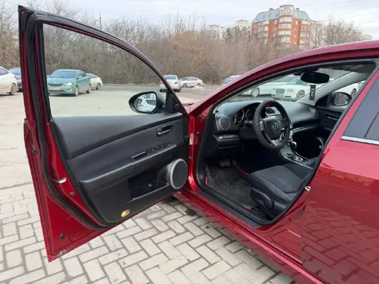 Мазда 6 2008 г.
2 Литра 147 л/с
Автомат
Автомобиль в отличном состоянии для своего возраста, без гнили и рыжиков, машина южная, мотор работает ровно, не троит, автомат переключает отлично, подвеска без посторонних стуков, кондей работает, парктроник перед и зад, камера заднего вида, сигнализация с автозапуском, мульти руль, круиз контроль, резина свежая липучка, почти в заводском окрасе, несколько крашеных элементов, мелки сколы, царапины имеются в силу возраста!
Цена 850 торг не большой! Машина на данный момент в ростове, пригоню в днр по договоренности!
+79286261224 - фотография - 10