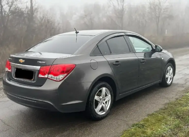 Продам chevrolet cruze ( chevrolet круз) 1.8 mt, 2013г мкпп.
🔥🔥🔥Цена 790 т. Р🔥🔥🔥
Машина в отличном техническом состоянии, салон очень приятный, не зачуханый не прокурен. Все стекла родные включая лобовое стекло. Кузов хороший без рыжиков. Машина в родном окрасе. Ходовая полностью обслужена❗хорошая комплектация; кондиционер, подогревы сидений, зеркал, заднего лобового стекла, электростеклоподъемники, регулировка зеркал, сигнализация с автозапуском(starline), abs, esp, гур. Стоит хорошая зимняя michelin r16, летняя резина в комплекте. Юридически машина чистая
Г. Антрацит
Звоните :+79595041461

📞 Звоните: +7(959)5041461 - фотография - 4