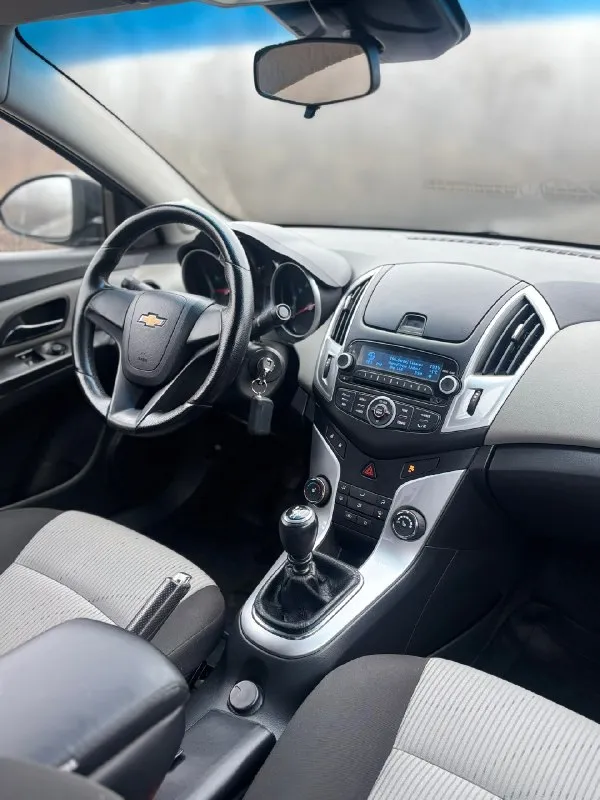 Продам chevrolet cruze ( chevrolet круз) 1.8 mt, 2013г мкпп.
🔥🔥🔥Цена 790 т. Р🔥🔥🔥
Машина в отличном техническом состоянии, салон очень приятный, не зачуханый не прокурен. Все стекла родные включая лобовое стекло. Кузов хороший без рыжиков. Машина в родном окрасе. Ходовая полностью обслужена❗хорошая комплектация; кондиционер, подогревы сидений, зеркал, заднего лобового стекла, электростеклоподъемники, регулировка зеркал, сигнализация с автозапуском(starline), abs, esp, гур. Стоит хорошая зимняя michelin r16, летняя резина в комплекте. Юридически машина чистая
Г. Антрацит
Звоните :+79595041461

📞 Звоните: +7(959)5041461 - фотография - 8