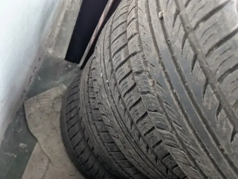 Продам:
Рычаг кпп с чехлом на 08,09,99. Цена - 600 р.
Резина летняя, kama 175/70 r13, 4 шт
Резина в хорошем состоянии, отъездила один сезон. Цена - по 2000р.
Электрические стеклоподъёмники в сборе с мотором на 09,99,14,15. В упаковке, новые. Цена - по 1500р.
Птф 2110-2115 новые. Цена - 1400р.
Макеевка, кв-л химик.
+79495752630
📞 Звоните: +7(949)5752630 - фотография - 8