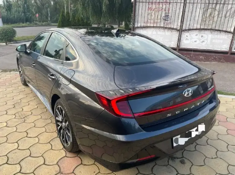 Продам hyundai sonata 2020год. Пробег 58000км. Состояние отличное комплектация limited + с виртуальной приборкой на русском языке и адаптивным круизом экстренным торможением. Функция удержания полосы, автозапуск заводской. Парктроники, камера 360,фары full led, автопарковка, контурная подсветка интерьера салона, музыка bosse. Передние сидения с регулировками, обдувом и обогревом. Подогрев руля, два комплекта резины. Возможен обмен с моей доплатой. Цена 2500 🍋 торг есть. +79493177171
📞 Звоните: +7(949)3177171 - фотография - 2