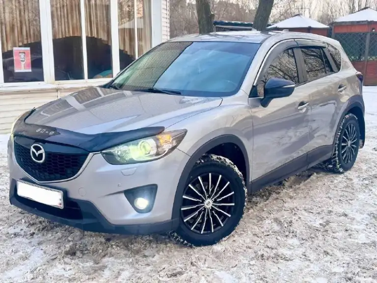 Mazda cx-5, 2013 г. , максимальная комплектация
Продаю надежный и ухоженный кроссовер.
🔹 Двигатель: 2.0 бензин
🔹 Пробег: 165 000 км
🔹 Комплектация: максимальная
Автомобиль не бит, не крашен, весь в родном окрасе. Кузов ровный, без повреждений и коррозии.
Техническое состояние отличное: двигатель работает тихо и ровно, коробка без рывков, подвеска без посторонних звуков. Все обслуживание проводилось своевременно.
Магнитола стоит дорогая, камера сабвуфер усилитель и 4 динамика
Салон чистый, ухоженный, не прокурен. Богатая комплектация: все функции работают исправно.
Документы в полном порядке, юридически чистый автомобиль.
Отличный вариант для города и трассы — комфортный, экономичный и надежный.
Разумный торг у капота. Осмотр по договоренности. Донецк
Возможен обмен
Возможно продажа в кредит
Цена 1 490 000
+79895435743 Телеграм ватсап
+79495095858
📲 Tg: николай н а
📞 Звоните: +7(949)5095858 - фотография - 2