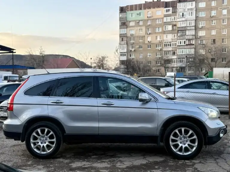 Honda cr-v
Год выпуска:2009
Пробег:230000км
2.4
Коробка автомат
Полный привод. !
Полностью обслуженый автомобиль. Без вложений.
Коробка и мотор работают отлично. Кузов без гнили и следов коррозии.
Переоформление без проблем!
Техосмотр пройден
Цена: 1.070🍋 торг!
Осмотр: г. Донецк
+79495312545
📲 Tg: @bog_smalko
📞 Звоните: +7(949)5312545 - фотография - 4