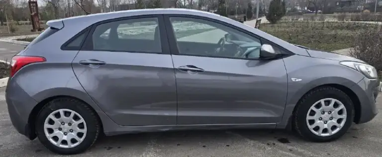 Продам хюндай i30 2014 года.
Машина в отличном сострянии.
Один хозяин по птс
Механика (шестиступенчатая)
Родной пробег 126 тыс.
Зеленая автотека.
Комплектация:
4 Стеклоподъемника
▫️Подогрев сидений
▫️Парктоник
▫️Мульти руль
▫️Ксенон
▫️Датчики света
▫️Абс
▫️Сервисная книжка
Звонмте спрашивайте торг.
Цена: 930.000₽
Тел +79494999745 - фотография - 6