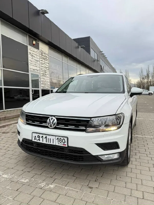 Volkswagen тигуан 2017г я собственник, второй по счету, птс оригинал. Срочная продажа. Хорошая комплектация, родной окрас. Трехзонный климат, подвороты фар, подогрев 4 сидений и руля, ассистенты и тд. Техосмотр пройден. Родной пробег 180 тыс. Обслужена. Цена на неделю 1.540 000 авто оценка 1.9 автотека без выплат, такси и прочего. +79493404685
📞 Звоните: +7(949)3404685 - фотография - 1