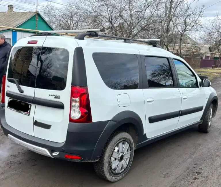 ✅Продам✅
Ваз largus cross.
1.6 16V (106л. С)
2019Г. В.
1 Хозяин
Зеленая автотека.
Хорошая комплектация.
Автомобиль в отличном состоянии! Не требует никаких вложений!
Кузов соответствует фоткам!
Абсолютно без нюансов!
Все герметики и швы родные!
Остекление оригинальное!
Двигатель кпп ходовая часть на 5/5!
По автомобилю нету никаких нареканий!
Авто завел-сел-и-поехал!
Хорошая омплектация:
Кондиционер,
Abs, esp,
Подогрев сидений,
4Эл. Стеклоподъемника,
Электра усилитель руля,
Эл. Регулировка зеркал,
Сервестные книжки,
2 Ключа.
По документам все чисто!
Переоформление без проблем!
Цена 925.000т/р
Торг уместен!
Тел: +7 (949) 323-53-86.
📞 Звоните: +7(949)3235386 - фотография - 4