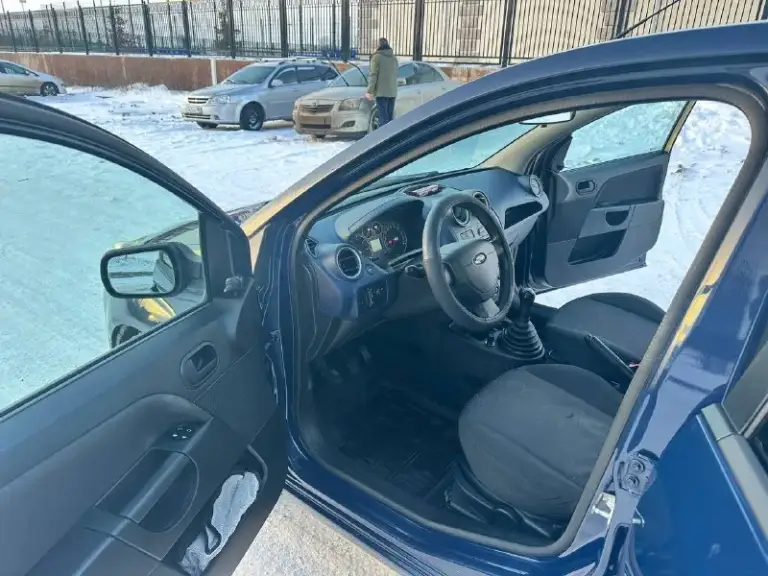Ford fiesta 2008 1.4 m/t
Автомобиль в прекрасном состоянии и родным подтвержденным пробегом. Техника в идеале, салон без потертостей и прокуров,3 хозяина, автомобиль южный,2 ключа, хорошея зимняя резина. Подробности по тел.
🚙 Пробег 130 000 км
💵 445 000₽
☎️ +7 (949) 573-62-32 Сергей - фотография - 5