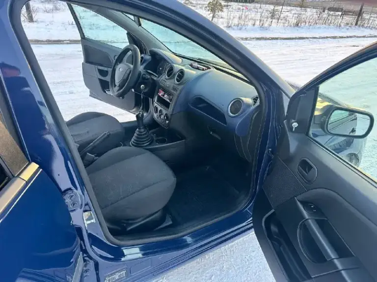 Ford fiesta 2008 1.4 m/t
Автомобиль в прекрасном состоянии и родным подтвержденным пробегом. Техника в идеале, салон без потертостей и прокуров,3 хозяина, автомобиль южный,2 ключа, хорошея зимняя резина. Подробности по тел.
🚙 Пробег 130 000 км
💵 445 000₽
☎️ +7 (949) 573-62-32 Сергей - фотография - 6