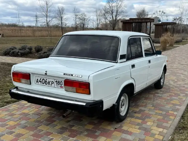 Продам ваз 2107
Год выпуска 2008
Без рыжиков, гнилья, красивая, ровная.
Дно, стаканы, пороги, все на месте.
Коробка не хрустит, не вылетает.
По ходовой нареканий нет, все как положено работает.
Салон в хорошем состоянии, чисто, опрятно, никаких запахов
Новий акб
Акустика магнитола колонки
Сел поехал, вложений на данный момент никаких.
По документам никаких вопросов, нет ни штрафов ни запретов, все вины читаются, поехали и спокойно переоформили. Один собственник птс оригинал машина местная
Цена 245 тысяч рублей хороший торг быстрым покупателем
Осмотр город мариуполь
Возможен обмен
Тел +79499360437
📞 Звоните: +7(949)9360437 - фотография - 3