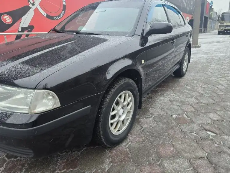 Марка автомобиля: skoda octavia tour
Год выпуска: 2004
Пробег: 390000 км
Объем двигателя: 1.6
Описание: продам skoda октавию тур почти в отличном состоянии (для своих лет очень хорошо сохранилась) год 2004 1.6
4 Эсп, подогрев сидений и зеркал
По кузову без жести, окрасы только косметика и устранение ваговских болячек. Колёса огонь, салон не затёрт, ходовка сбитая, мотор и коробка на ура. Руль перешит, кондёр заправлен, поменяны свечи и провода.
Торг на месте.
Цена: 495000
Номер телефона: +79496419331
Город: донецк
Продавец: игорь
Предложить пост | мы в вк | реклама
📞 Звоните: +7(949)6419331 - фотография - 3
