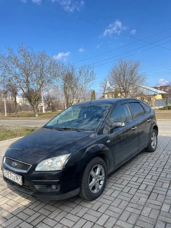 Продам ford focus 2 ghia
Год: 2007
Пробег: 247 родной
Двигатель 1.8 бенз 125лс нареканий нет, едет классно, ходовая часть недавно обслужена, новые колодки тормозные диски, делать ничего не нужно, салон очень хорошо сохранился не затертый, кузов в очень достойном состоянии без гнили и коррозии, днище все целое! В дтп не был все крепления везде завод! Полная комплектация ghia с двух-зонным климатом подогревами сидений, лобового, зеркал, стабилизация, дисковые тормоза вкруг, стеклоподьемники вкруг, подрулевое управление музыкой, эл. Фары, птф, бортовик, стекло лобовое без трещин стоит заводское с обогревом! Автомобиль уже на летней резине практически новой! На данный момент вложений не требует.
Документы чистые, птс оригинал! Тех осмотр есть.
Торг есть
Цена: 545000р
📍Мариуполь
📞+79496463727 - фотография - 1