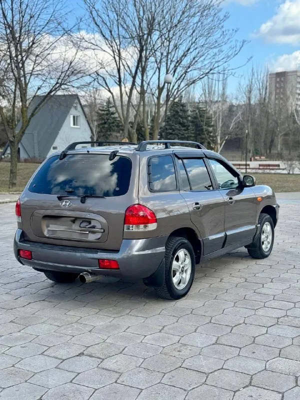 🏔️ Hyundai santa-fe

💰Цена: 720 000р
🏢Город: мариуполь
📅Год выпуска: 2005
🧾Пробег: 225 526 км.
⚙️Двигатель: 2.4
⛽Топливо: бензин
⚙️Кпп: механика

📞 Телефон:

+7-949-727-41-51
+7-949-551-91-52
+7-989-263-55-56

💾 Описание:

Santa-fe - безусловный лидер среди внедорож. .. Преимущественно родная
Краска, кузов без коррозии
✅ Техническая часть на 5+
✅ Южная эксплуатация
✅ Оригинальный пробег
✅ Отличное состояние
✅ Полный привод 4х4

Двигатель работает отлично, мкпп без нареканий, ходовая сбитая.

Улица шевченко 2️⃣6️⃣9️⃣

➕Автомобиль с пройденным техническим осмотром и готов к переоформлению.

🏦 Возможна продажа в кредит по двум документам. - фотография - 6