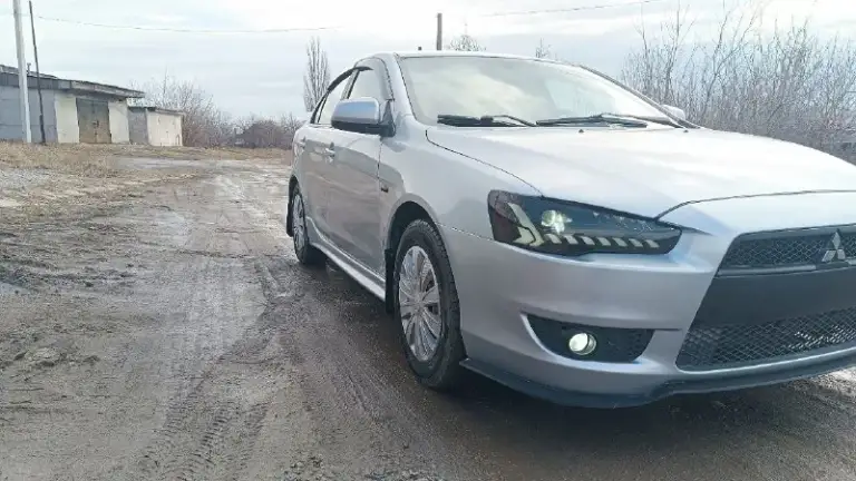 ❗️Продам lancer x 2007 года. ❗️
Состояние ближе к идеалу ✅
2Х литровый мотор 150 живых лошадей✅
Коробка: обслуженный вариатор ( плюсом установлено доп охлождение), переключается без каких либо пинков✅едет отлично. Родной пробег: 280.000 тысяч❗️
По двигателю работает отлично без каких либо посторонних звуков ✅
Салон ухоженный без каких либо дырок и прочего ✅
Всё работает по электрики каждая кнопочка, каждая лампочка светит✅
Так же стоит хорошая сигнализация - фотография - 4