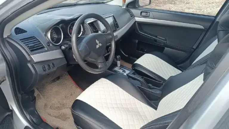 ❗️Продам lancer x 2007 года. ❗️
Состояние ближе к идеалу ✅
2Х литровый мотор 150 живых лошадей✅
Коробка: обслуженный вариатор ( плюсом установлено доп охлождение), переключается без каких либо пинков✅едет отлично. Родной пробег: 280.000 тысяч❗️
По двигателю работает отлично без каких либо посторонних звуков ✅
Салон ухоженный без каких либо дырок и прочего ✅
Всё работает по электрики каждая кнопочка, каждая лампочка светит✅
Так же стоит хорошая сигнализация - фотография - 8