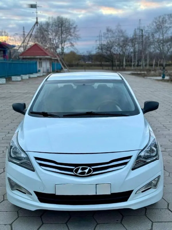 ⚪️ Hyundai solaris

💰Цена: 750 000р
🏢Город: мариуполь
📅Год выпуска: 2014
🧾Пробег: 211 185км.
⚙️Двигатель: 1.6
⛽Топливо: бензин
⚙️Кпп: механика

📞 Телефон:

+7-989-263-55-56
+7-949-727-41-51
+7-949-551-91-52

💾 Описание:

Solaris зарекомендовал себя. .. Тояние как внешне,
Так и технически

Хорошая комплектация:
❄️ Кондиционер (работает отлично), электропакет, abs, airbag, кожаный руль, гидроусилитель руля, android магнитола с камерой заднего вида, новые тормозные диски и колодки.

➕Автомобиль с пройденным техническим осмотром и готов к переоформлению.

Улица шевченко 2️⃣9️⃣6️⃣

⚠️Бесплатно доставим этот или другой автомобиль в донецк, макеевку, бердянск, мелитополь и другие города новых территорий после детального видеообзора со всевозможными диагностиками⚠️

🏦 Возможна продажа в кредит по двум документам. - фотография - 2