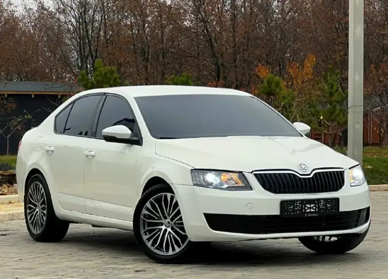 В продаже skoda octavia a7 в превосходном состоянии, обслужена абсолютно вся ! Вложений не каких не требует ! Эксплуатация с 2016 года ! Двигатель 1.6 mpi самый надежный ! Каробка механика, кузов оцинкован ! Стоят оригинальный диски ! Хорошая комплектация, бортовой компьютер, эл. Зеркала, кондиционер, регулировка руля, лифт сидений, и многое другое ! Любое переформление! Возможен обмен, на авто дешевле ! Цена 1045.000 руб торг, реальному покупателю ! +79497926050
📞 Звоните: +7(949)7926050 - фотография - 1
